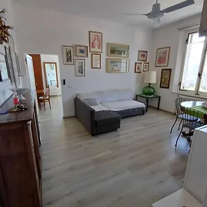 Apartamento Affaccio Su Siena,vicino Al Centro, Con Garage, Siena